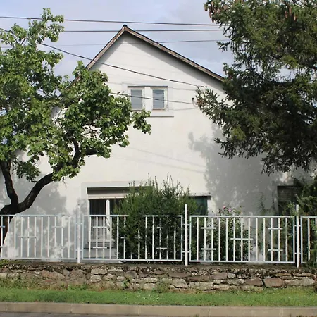 Golden Rose 乡村民宿 *