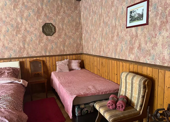 Golden Rose カントリーハウス *